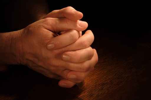 Prière pour le retour à la paix dans notre pays, proposée aux paroisses et communautés catholiques de France