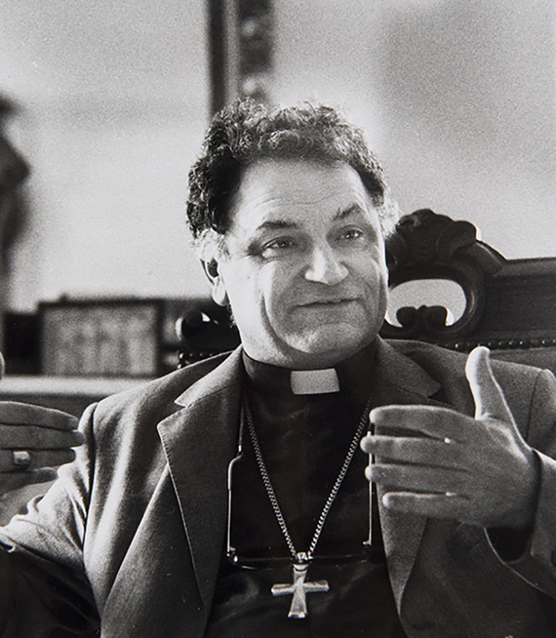 Mgr François Saint-Macary
