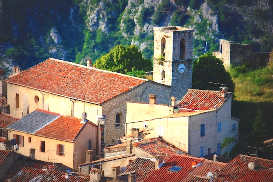 Greolieres eglise Saint Pierre