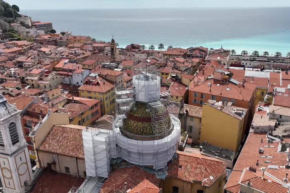 Images du dôme de la cathédrale Sainte-Réparate de Nice en chantier