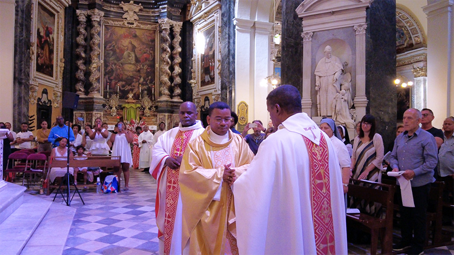 Ordinations (10)