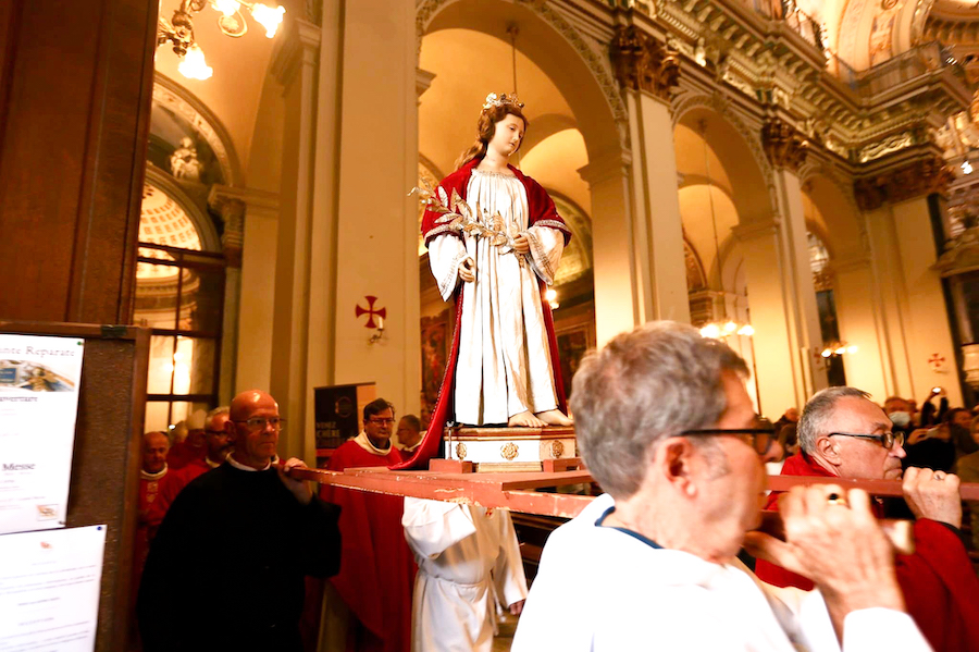 Messe solennelle pour la sainte Réparate