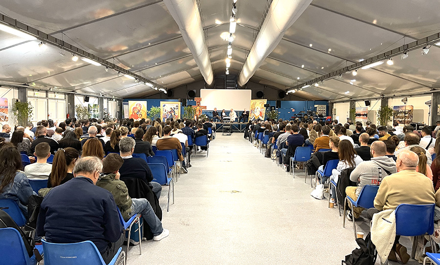 12Table Ronde