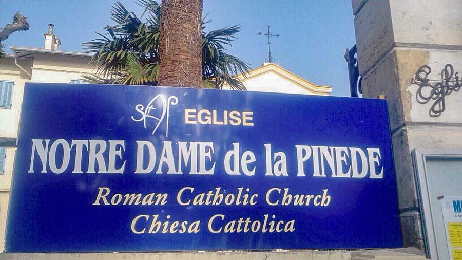 église Notre-Dame de la Pinède Antibes église Notre-Dame de la Pinède Antibes
