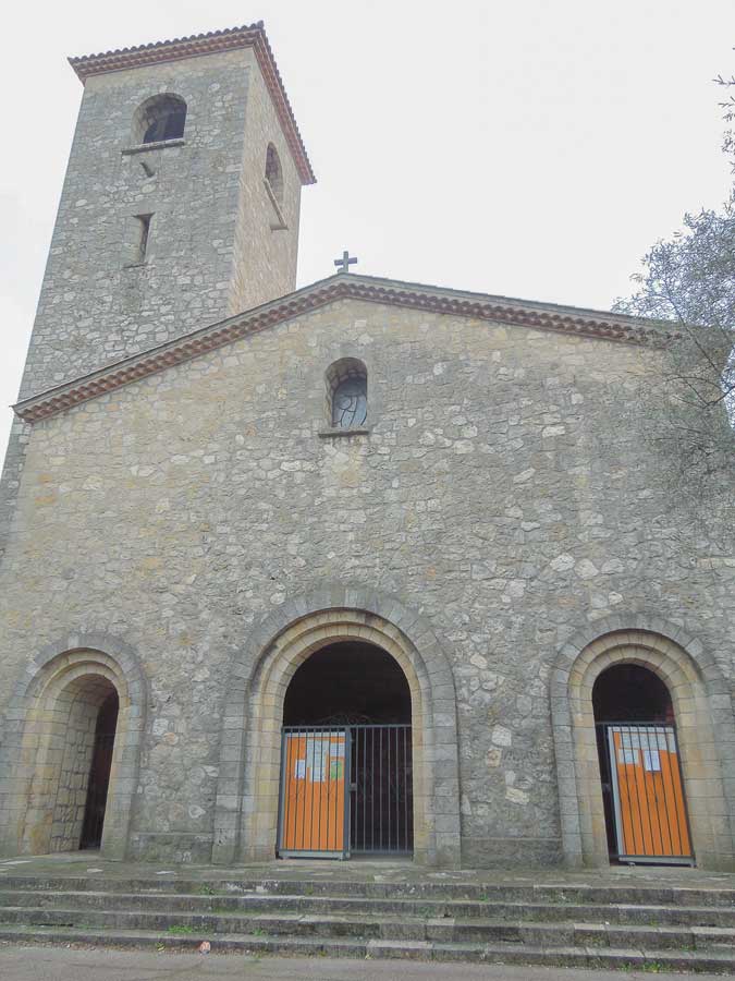 église Sainte Jeanne d’Arc Antibes église Sainte Jeanne d'Arc Antibes