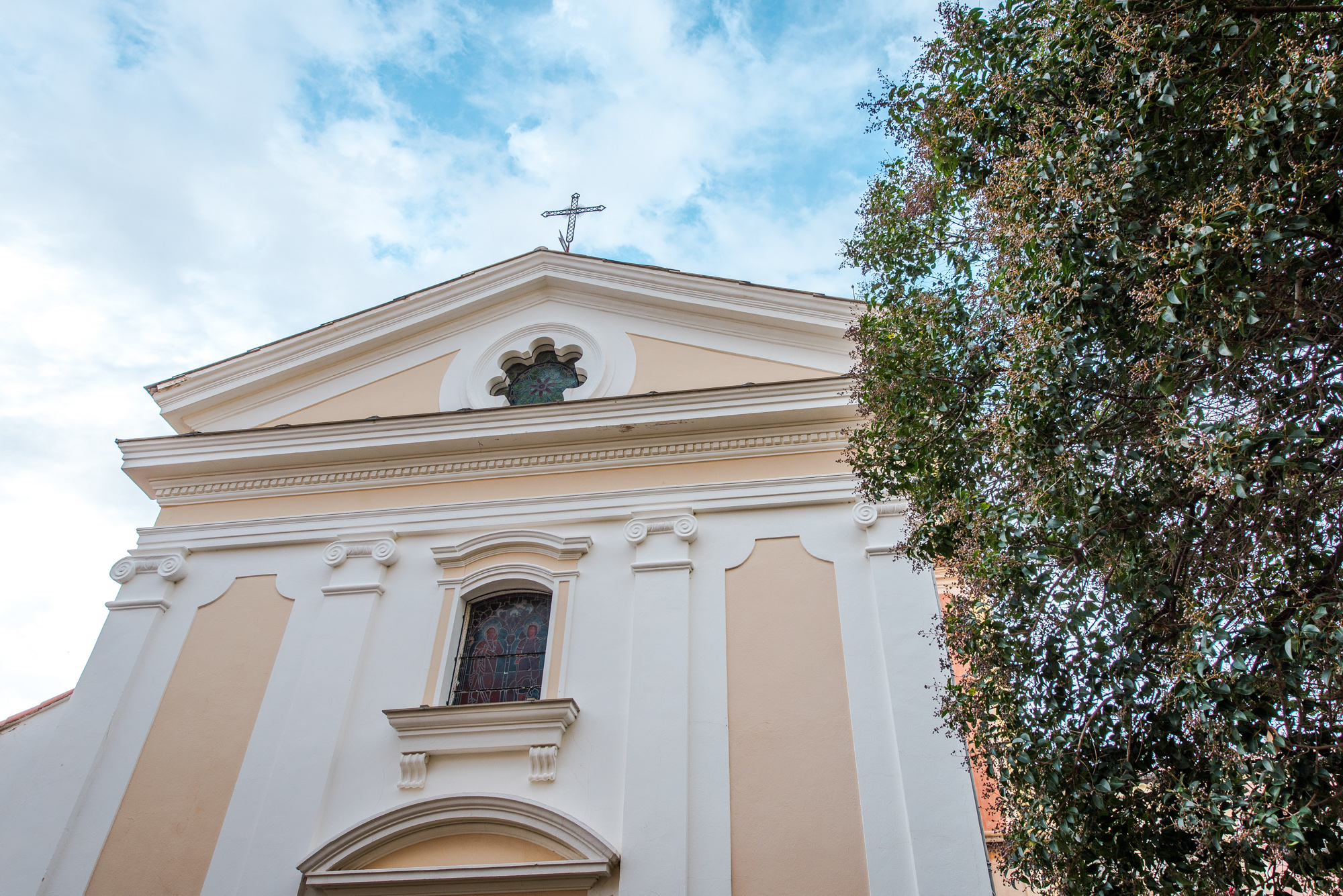 église Saint Pierre Castellar