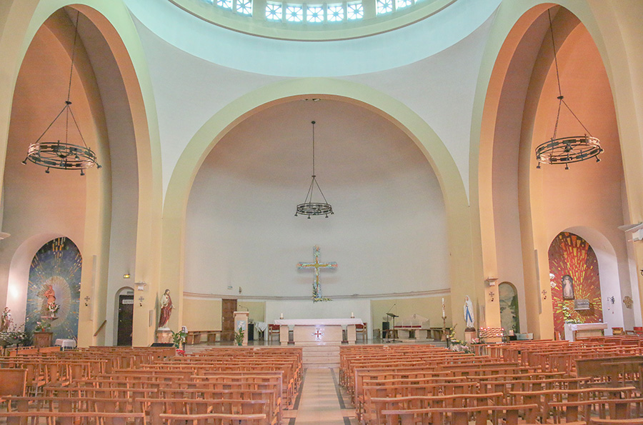 St Charles LeCannet2 eglise saint charles le cannet