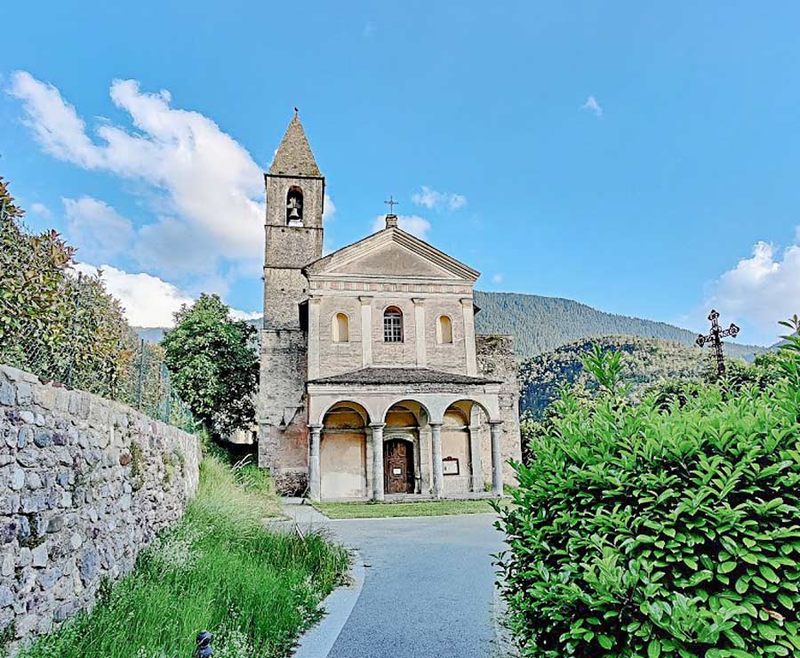 ValdebloreLaBolline Eglise SaintJacques eglise Saint Jacques Valdeblore la Bolline