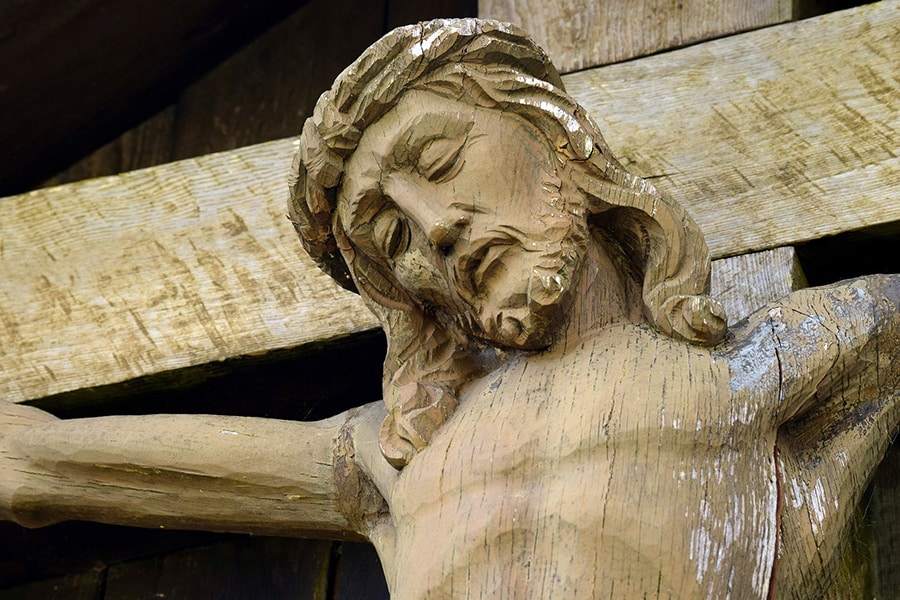 Jésus sur la croix