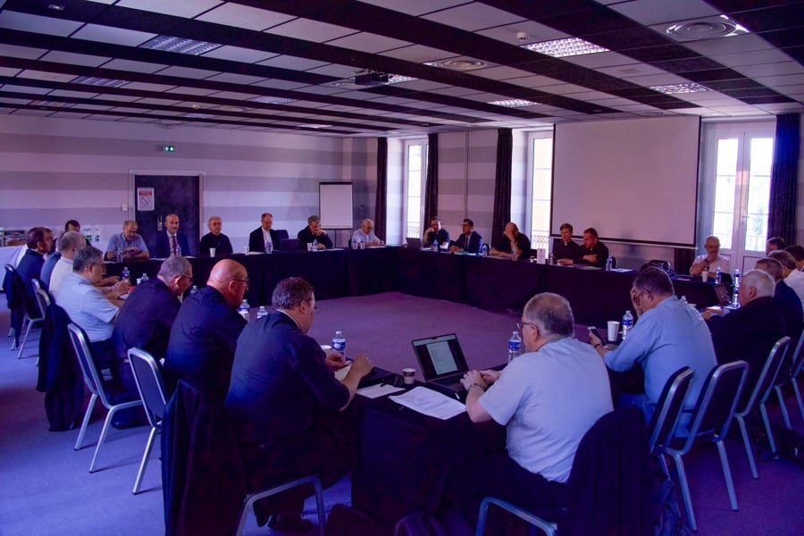 Les évêques et vicaires généraux de la province ecclésiastique en rencontre à Nice